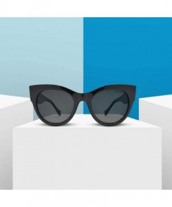 Oversized Women's Bold Oversized Chunky Cat Eye Vintage Sunglasses - Black + Polarized Smoke Lens - CN18U9LC6HH $11.15