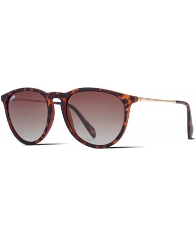 Round Vintage Lightweight Polarized Sunglasses Protection - Brown Gradient Lens Gold Temple - CK1934HIYAY $29.10