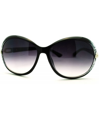 Round Womens Fashion Sunglasses Rhinestone Round Designer Frame - Black - CL11E85394T $25.72