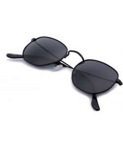 Round Medium Unisex Polygon Polarized Sunglasses - Shiny Black Frame With Smoke Lens - CW196HIYC67 $11.16